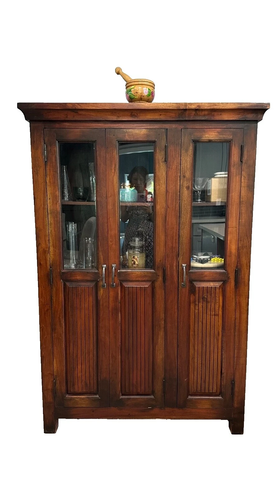 Gabinetes y alacenas Pottery Barn