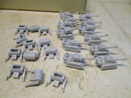 VTG Warhammer Epic 40k Space Ork Bonebreakas Box Set 1994 Miniatures - Picture 4 of 6