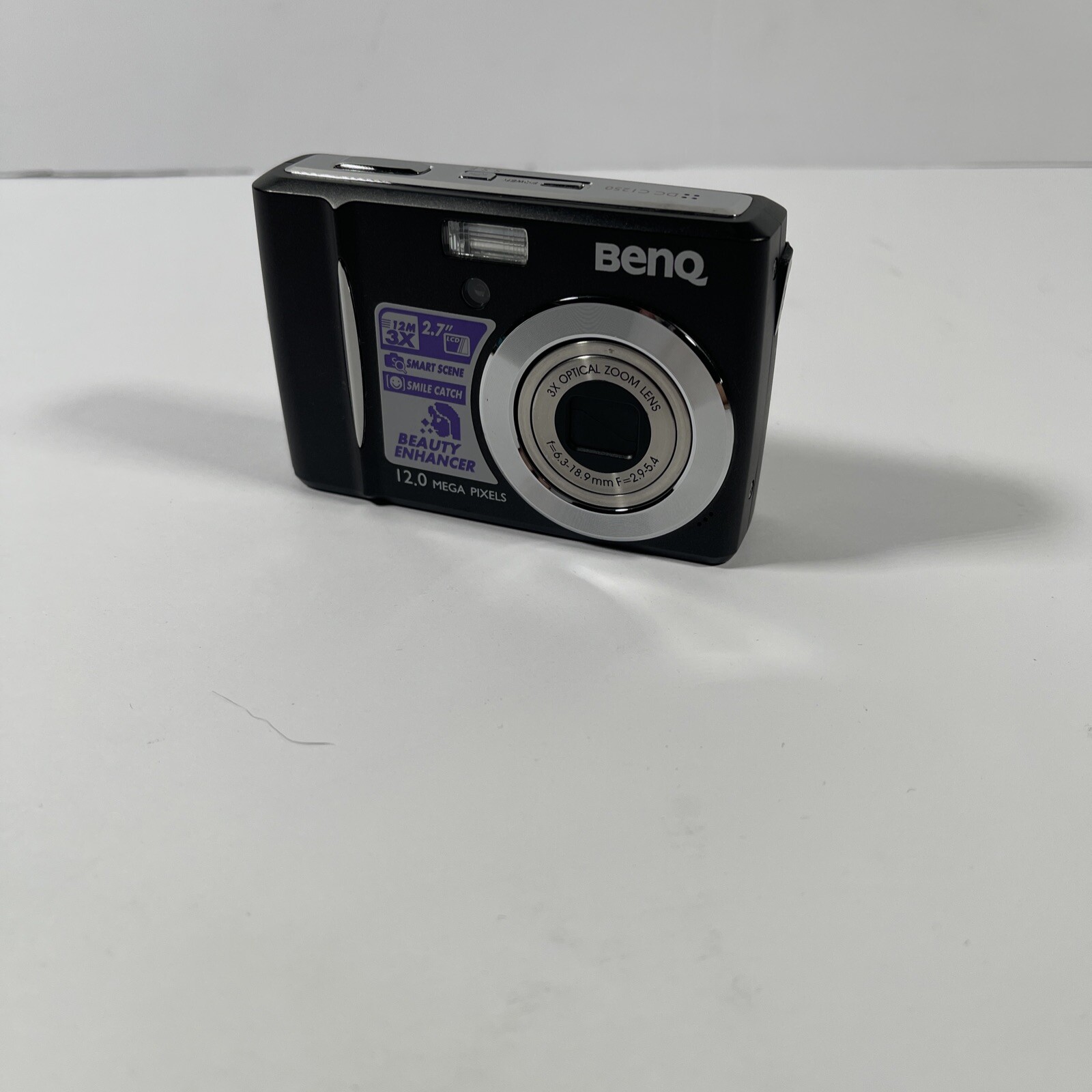 Foto 1 di 7