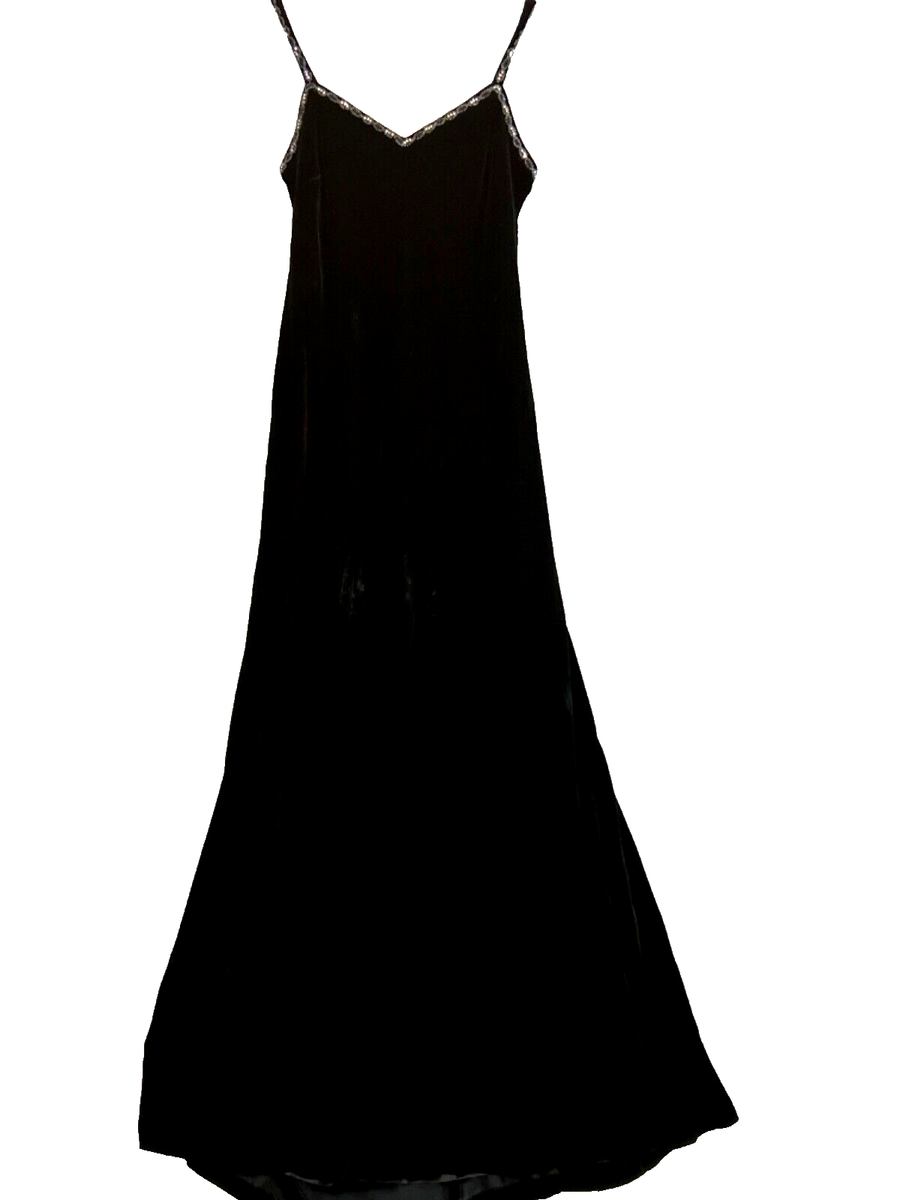 NWT Lauren Ralph Lauren black velvet sleeveless beaded long formal party gown 12 NWT Lauren Ralph Lauren black velvet sleeveless beaded long formal party gown 12