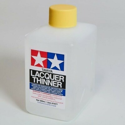 Tamiya LACQUER THINNER BOTTLE  8.45 oz. (250ml) 87077