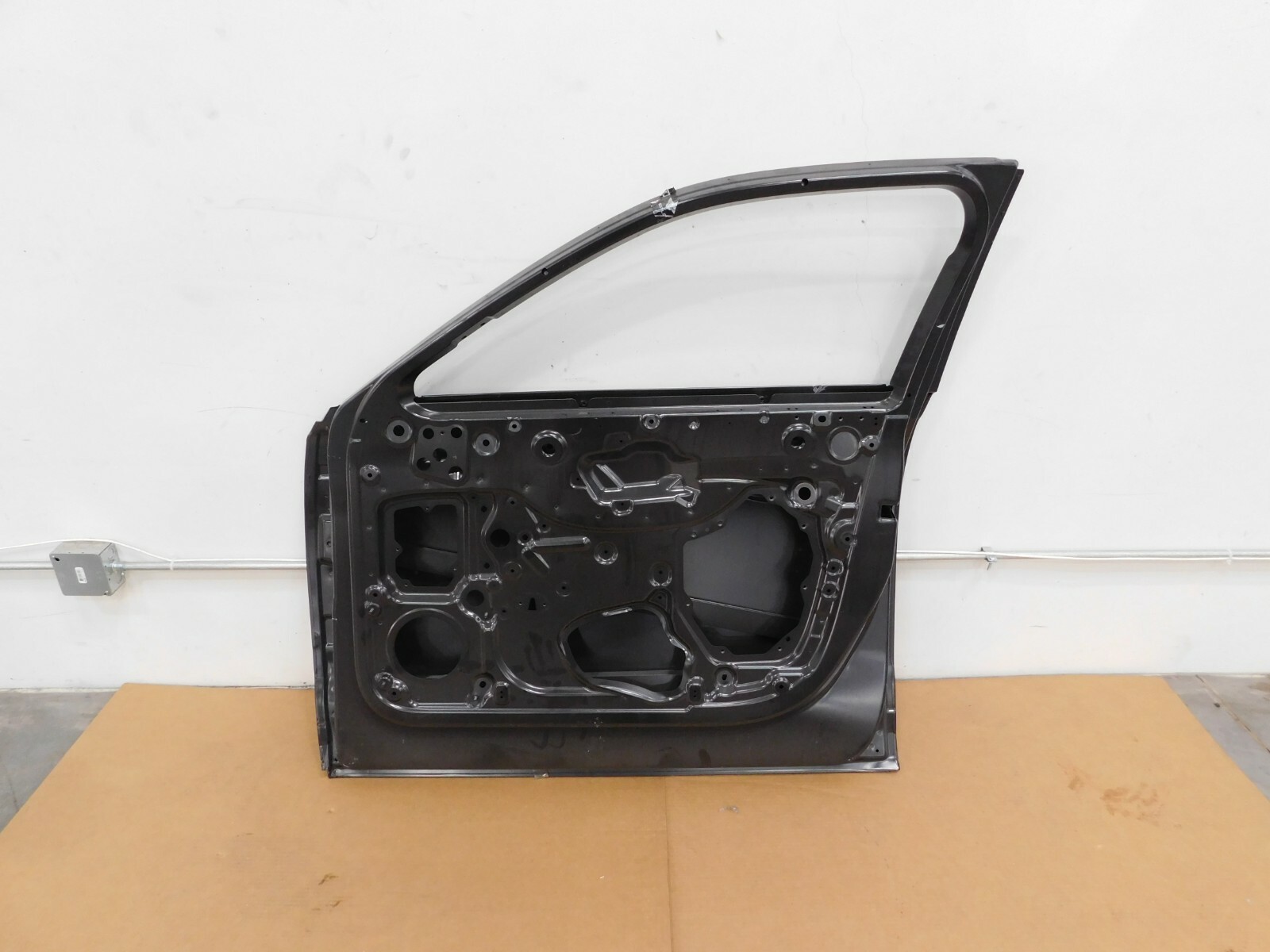 2010 - 2020 Bentley Mulsanne Right Front Passenger Door #0007 HP1