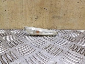 BMW X3 E83 Kotflügelblinker vorne rechts 3418448 2.00 Diesel 130kw 26161289