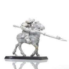 Warhammer 40k - Attila Rough Rider Lieutenant - part metal Imperial Guard