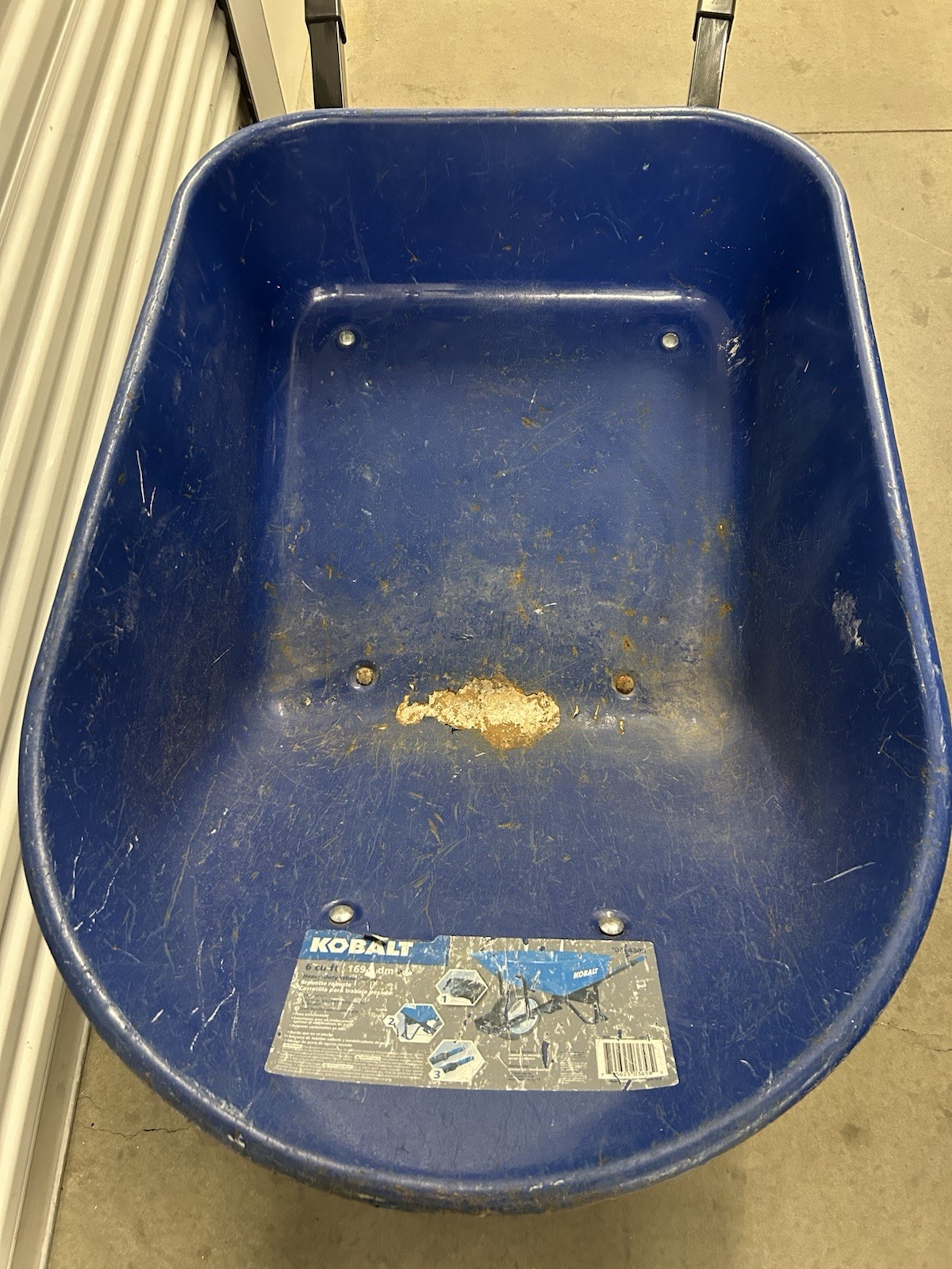 Kobalt 6-cu ft 1 Wheel Steel Push Wheelbarrow Flat-Free Tire