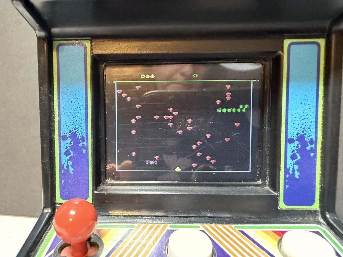 1981 ATARI Centipede Vintage Original Mini Arcade Game Tested