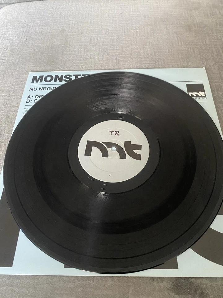 vinyl records - Image 3 of 4