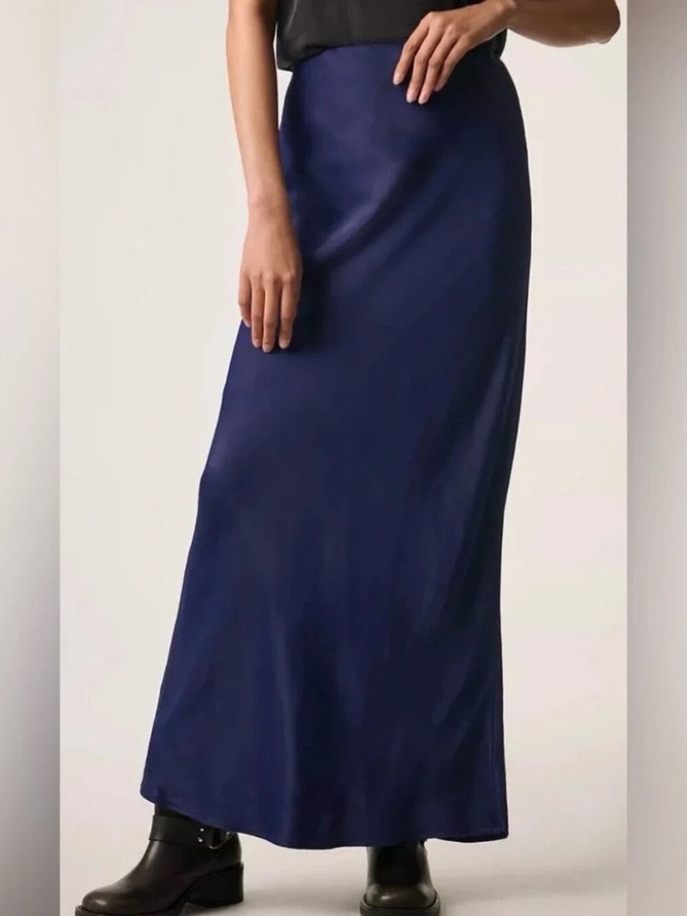 NWT Anthropologie The Tilda Maxi Slip Skirt Navy Viscose Bias-Cut Size Large