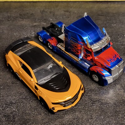 Jada Transformers Optimus Prime Semi Truck Bumblebee Camaro Car Diecast  1/32