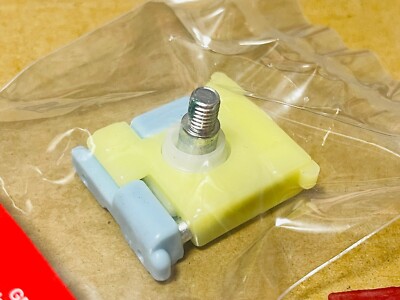 HONDA ACURA GENUINE OEM NSX Door Glass Guide (L) Slider Assembly