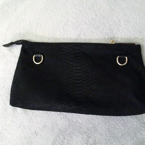 NAF NAF Neue Umhängetasche od Clutch, Leder, fein genarbt, schwarz LUXUS PUR - Bild 3 von 12