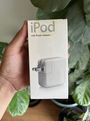 NEW Vintage Factory Sealed Genuine Apple iPod USB Power Adapter M9837LL/A OEM - Zdjęcie 5 z 9
