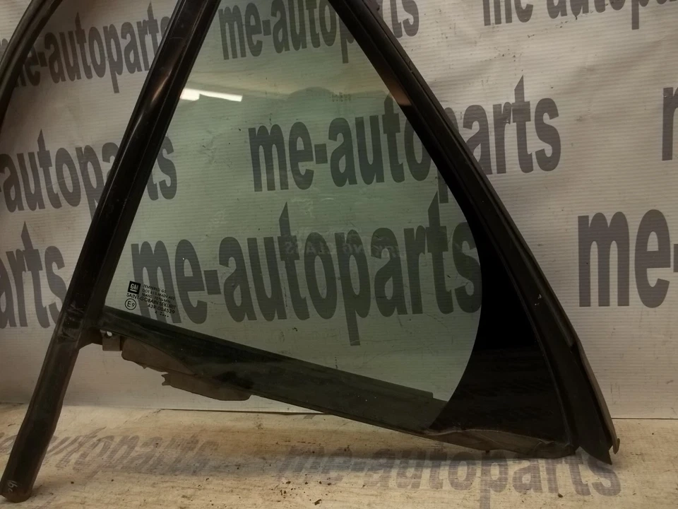 2005-2011 CADILLAC STS OEM LEFT DRIVER SIDE REAR DOOR QUARTER VENT GLASS WINDOW - Image 3 of 4