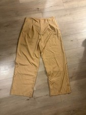 Unisex Tan Pleated Straight Leg Solid Khaki Pants Regular Fit Classic Style