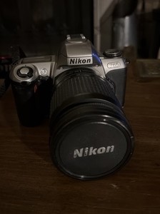 Nikon F65 35mm SLR Film Camera + Nikon 28-100mm Lens Tested Working AF