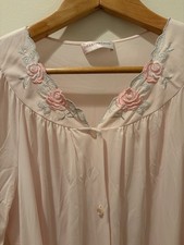 VTG Light Pink Shadowline SILKY SOFT NYLON Button Robe USA Missing Button