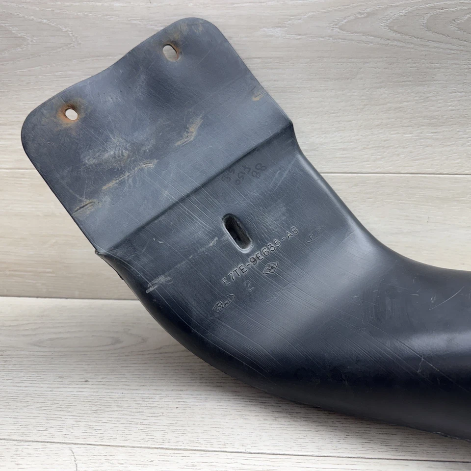 Tubo de entrada de limpador de ar 1987 - 1996 Ford F150 F250 F350 Bronco 5.0 5.8 - Imagem 4 de 4