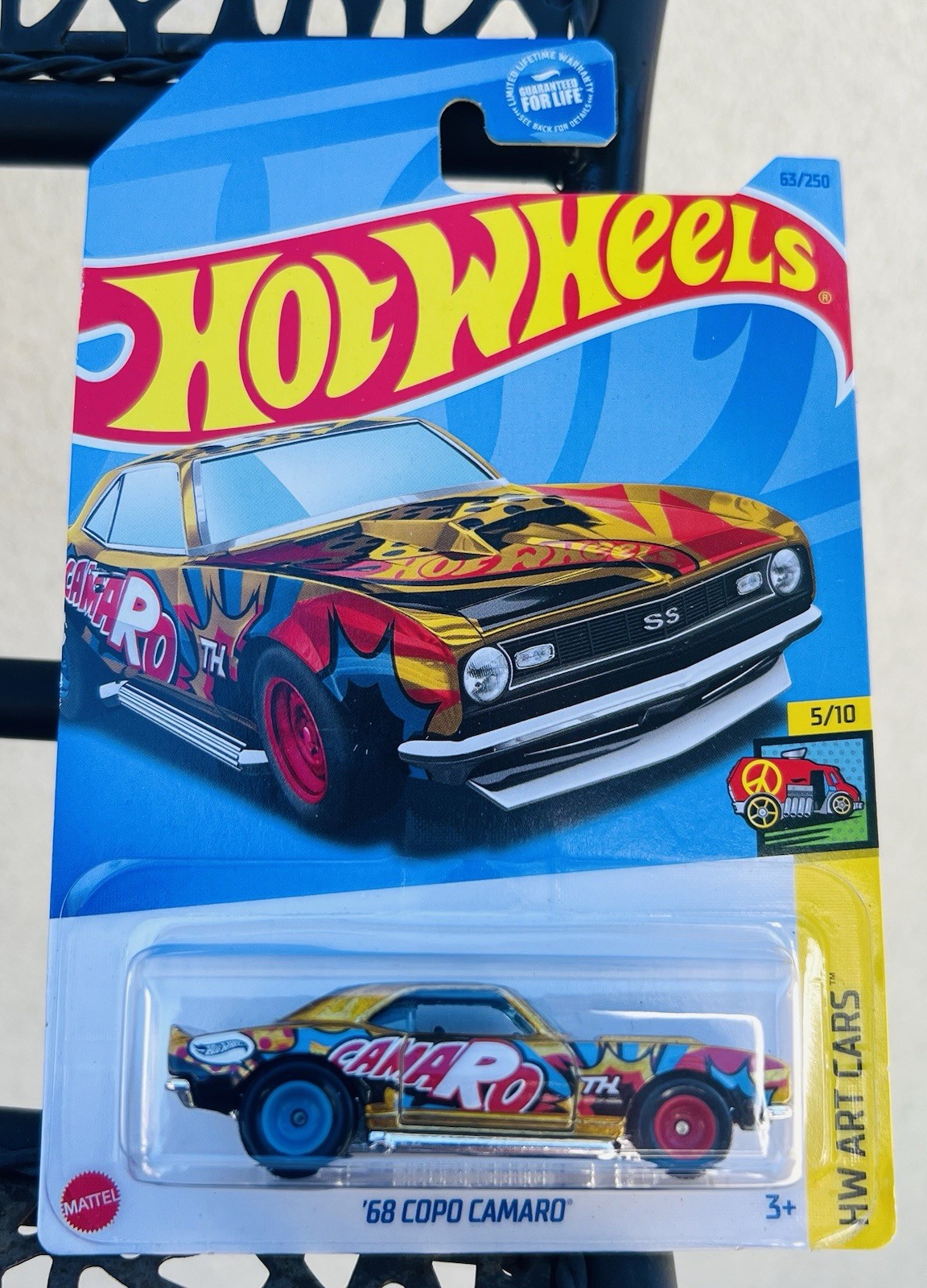 2023 Hot Wheels Super Treasure Hunt STH Gold '68 COPO Camaro W/Protecto