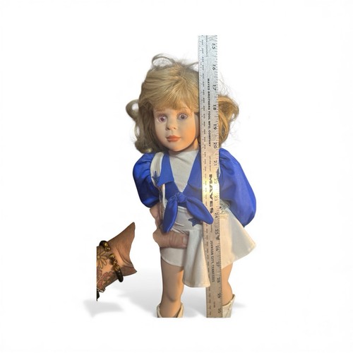 dallas cowboy cheerleader porcelain doll - Picture 8 of 11