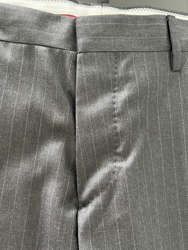 Dsquared2 Men's Grey 100% Wool Striped Pattern 2 Piece Suit - Picture 8 of 13