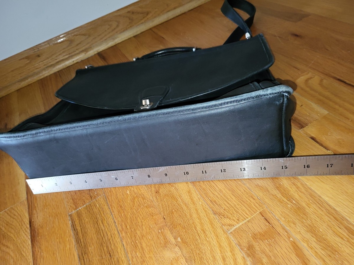 Vintage Coach 5266 Beekman Black Leather Messenger Bag Attaché