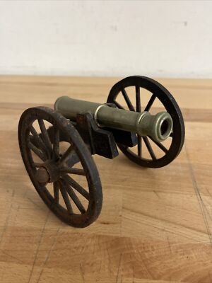 ビンテージ-銅製ミニチュア大砲 ビンテージ-銅製ミニチュア大砲 Vintage Miniature Brass Cast Iron