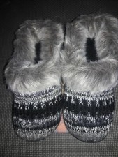 Dearfoams Women's  Microfiber quilted Slipper Small 5 -6 memory foam insole nwt