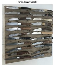 Présentoir en bois de Sapin vieill 22 couteaux support métal  -création unique