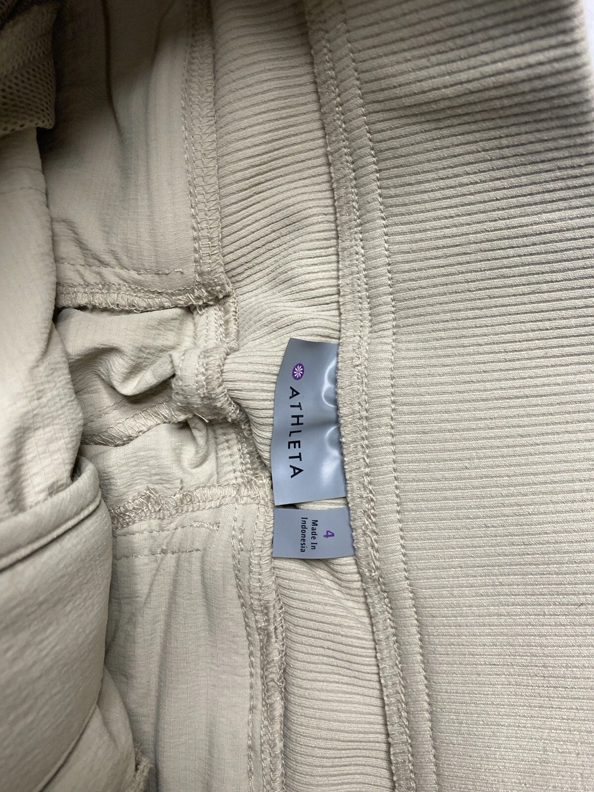 athleta trekkie utility cargo straight leg hiking outdoor pants
