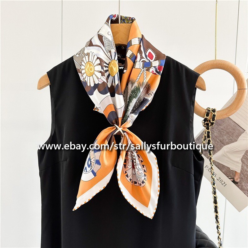 Sallys Boutique 16 Momme Twill Silk Horse Print Reversible Scarf 26 Inch