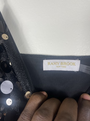 Mini abito da cocktail Ramy Brook Tanya nero con paillettes bodycon 8 $465 - Foto 7 di 9