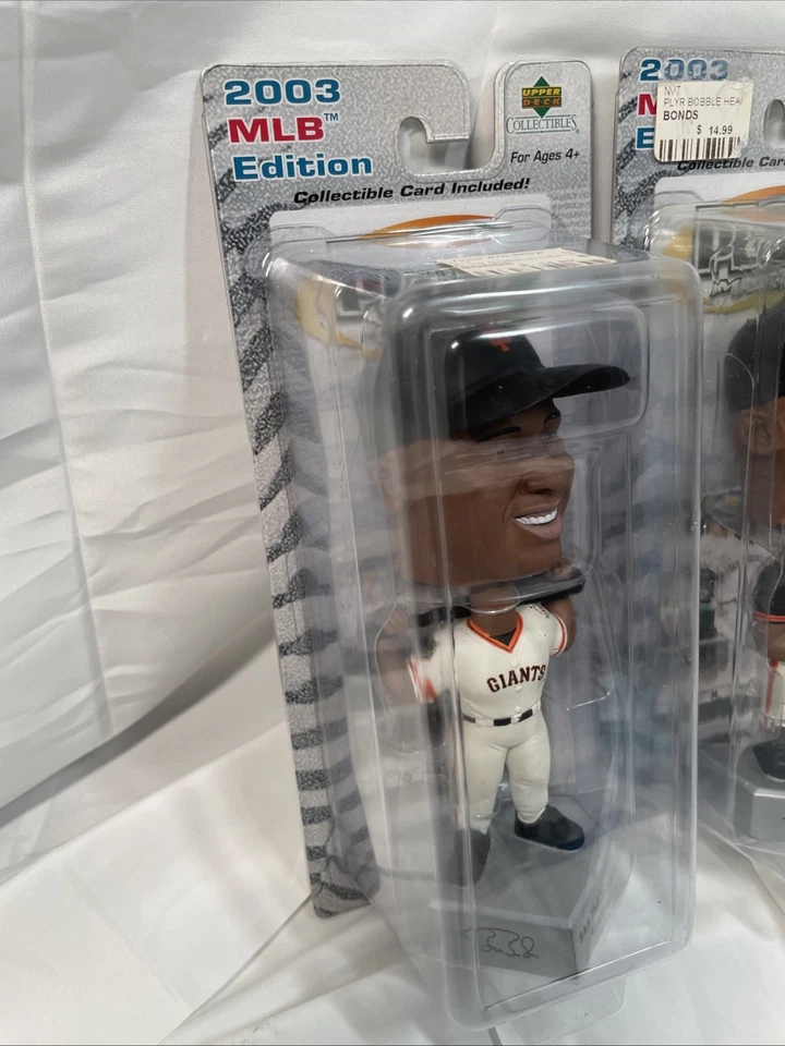 Paquete de 2 Barry Bonds Bobblehead Upper Deck Play Makers SF Giants MLB 2003 con tarjeta Foto 3 de 4