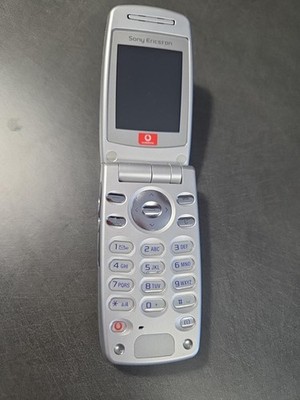 Sony Ericsson Z600 Klapphandy Silber Vodafone Retro   ungeprüft   TOP Zustand