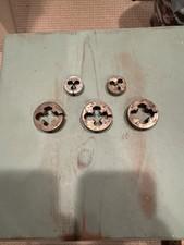 MIXED LOT TAP DIE TAPS TOOLS - VARIOUS SIZES