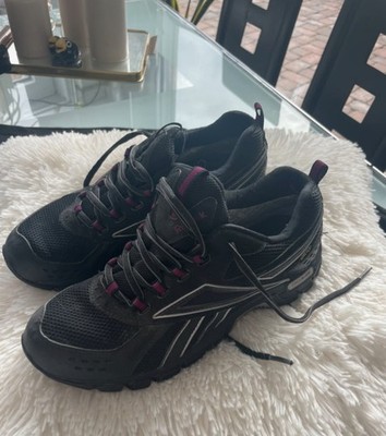 TOP Sneaker Reebok Sportschuhe Gore-Tex gmDRide Damen unisex Herren 40,5 