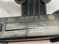 AUDI A8 D3 4E2, 4E8 Reifendrucksensor 4E0907277B 5.20 Petrol 2007 25748200