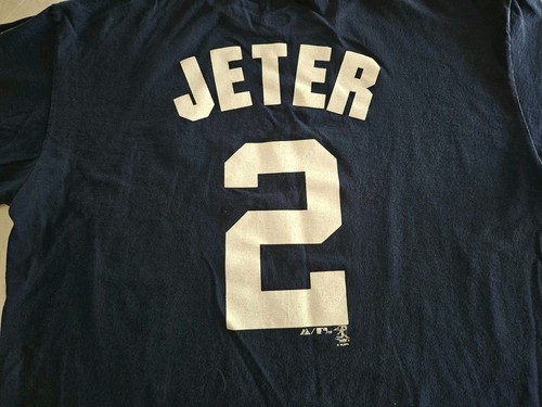 Majestic DEREK JETER NY New York Yankees Shirt Gr. Large STARKE GEDRUCKTE GRAFIK
