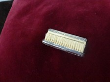brosse et peigne à moustaches XIXème, argent massif,L65mm,poids 13,75mm,poincons