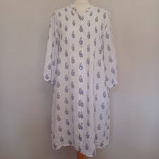 EAST White Blue Paisley Print Tunic Shirt Dress Medium Pintuck Pockets  *Flaw