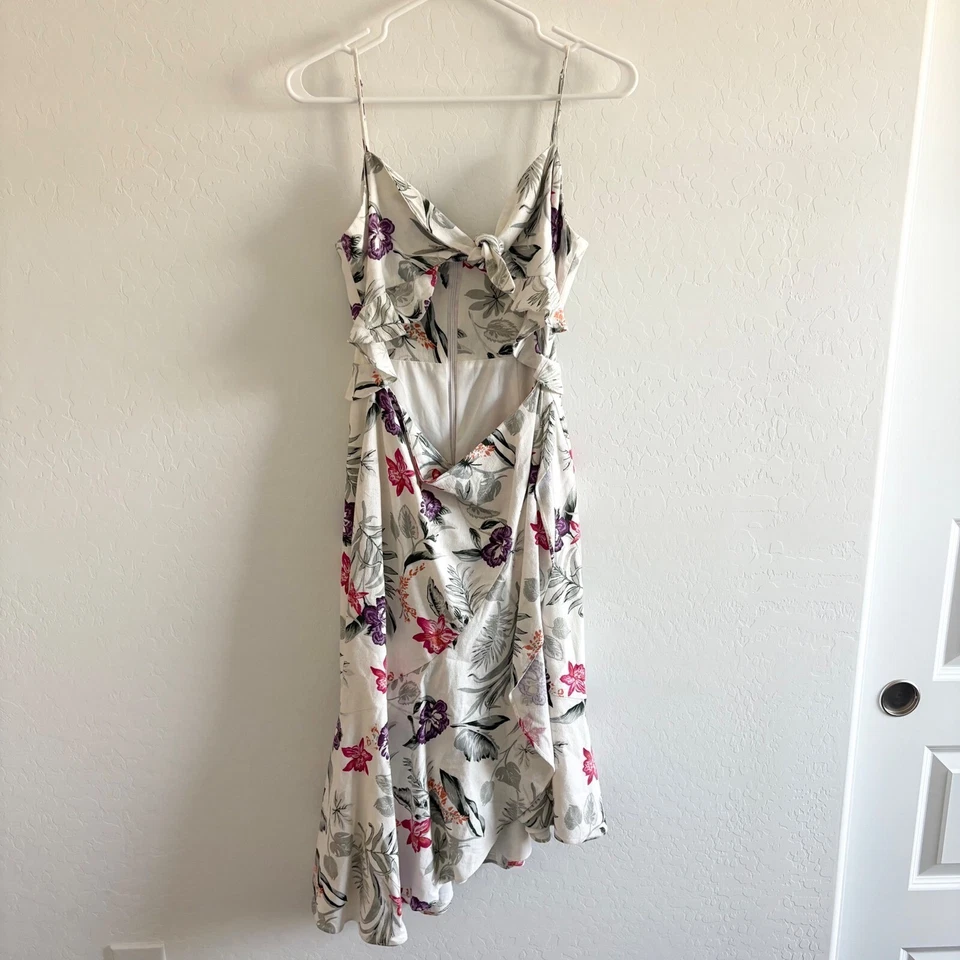 Vestido WAYF Estampado Floral Midi Corbata Frontal Recorte Trasero Tropical Blanco M Foto 2 de 4