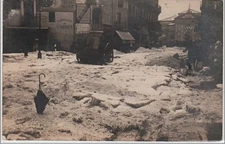 MONTPELLIER : carte photo d'une rue sous la grêle en 1922 (voir texte au dos)