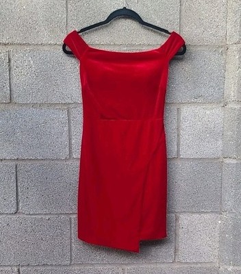 Elegant Chic Red Velvet Juniors Dress Midnight Doll Size 3