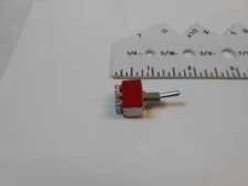 7301H C&K  TOGGLE SWITCH 250 AC /28DC 3 POLE 3 POSITIONS DOUBLE THROW NOS