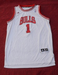 chicago bulls rose 1 jersey