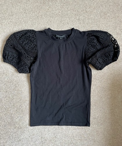 French Connection T-Shirt schwarz Broderie Anglaise UK S brandneu mit Etikett