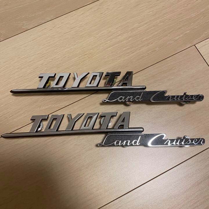 Toyota Land Cruiser 200 Heritage Edition North American Emblem