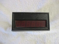 Red Lion Controls Digital Panel Meter Model APLR       APLR