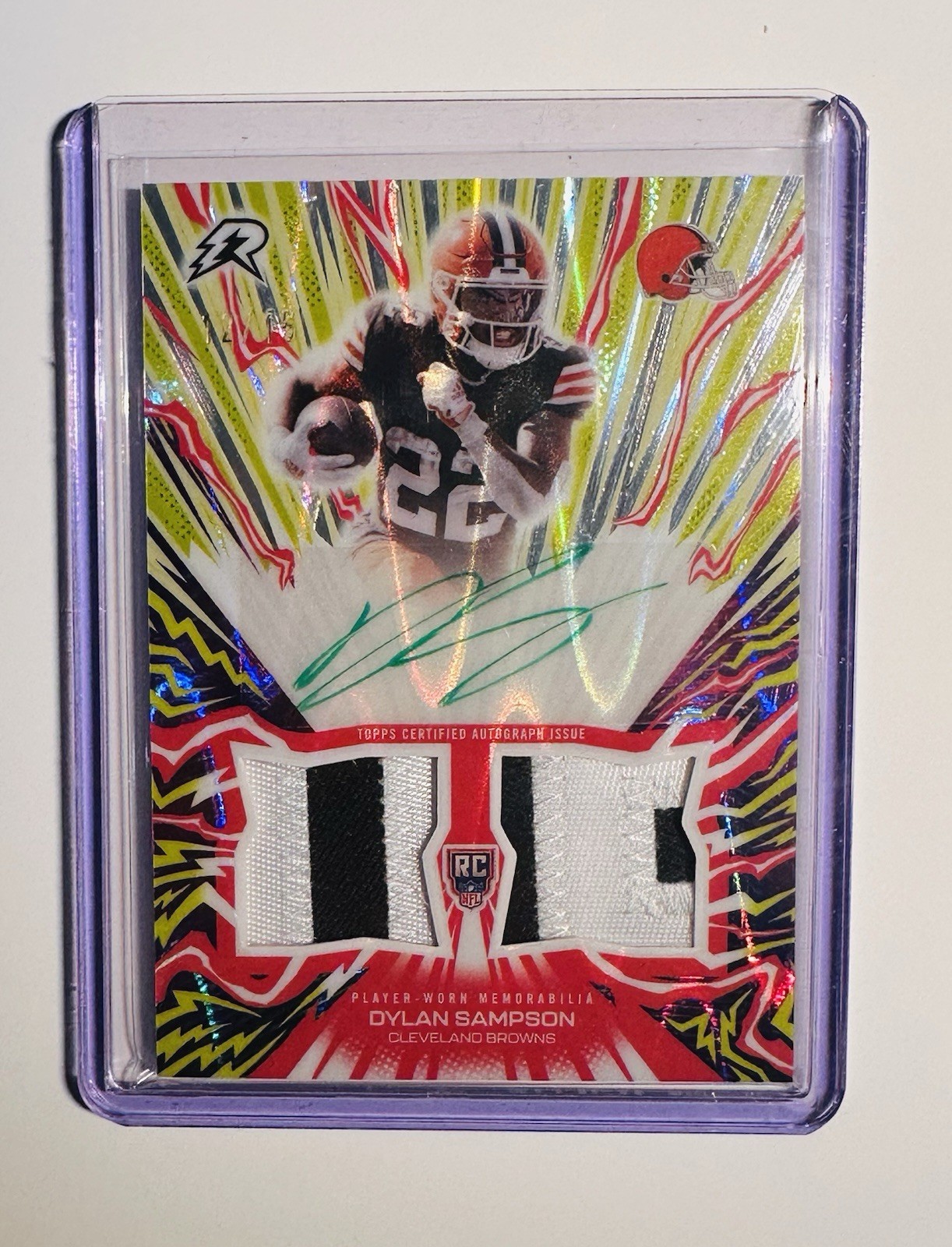 2025 Topps Resurgence Dylan Sampson Rookie Relic Autograph Lime Green Static /15