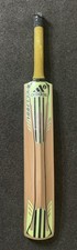 Adidas Pellara V1.1 Kevin Pietersen Signature Club Edition Grade A 3 Cricket Bat