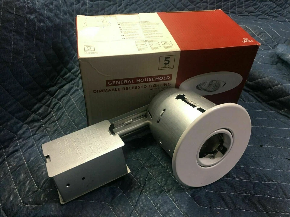 Globe Electric 3 дюйма поворотный круглый комплект утопленного освещения отделка, белая отделка, легко - Изображение 2 из 4